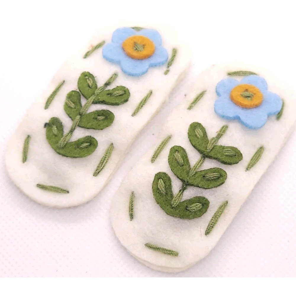 Vintage Felt Flower Hair Clips White Blue Green Handmade Folk Art Pair